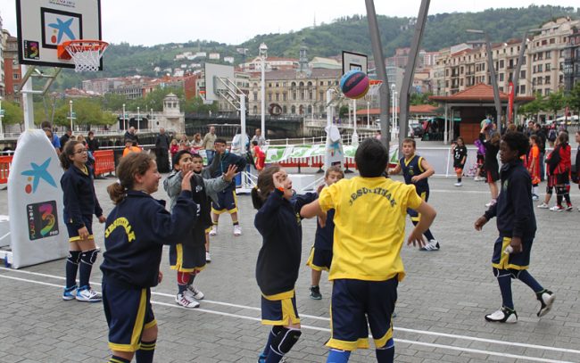 plaza-2014—jesuitinas plaza 2014