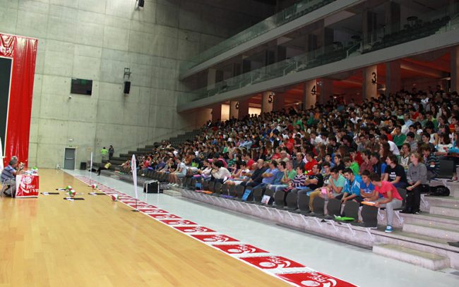 reunion-eskola eskola laguntzailea