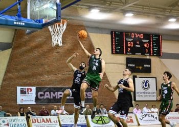 ELITE: Teknei Zornotza Bizkaia, porrotik gabeko liderra Tercera FEB mailan