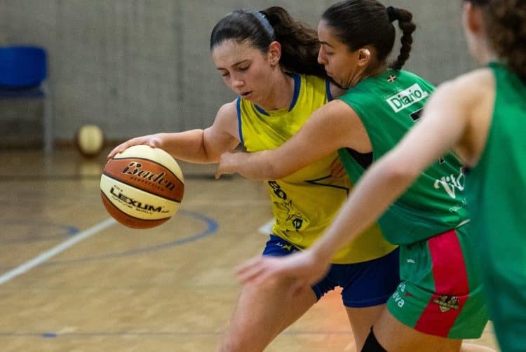 EUSKAL LIGAK: Loiola Indautxu Mutilen Junior A1era abiatzen da