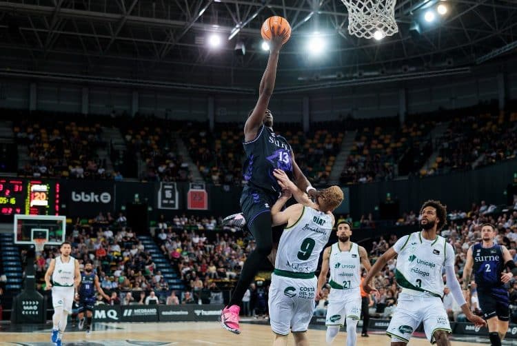 ELITE: Loriazko larunbata Surne Bilbao eta Lointek Gernika Bizkaia taldeentzat